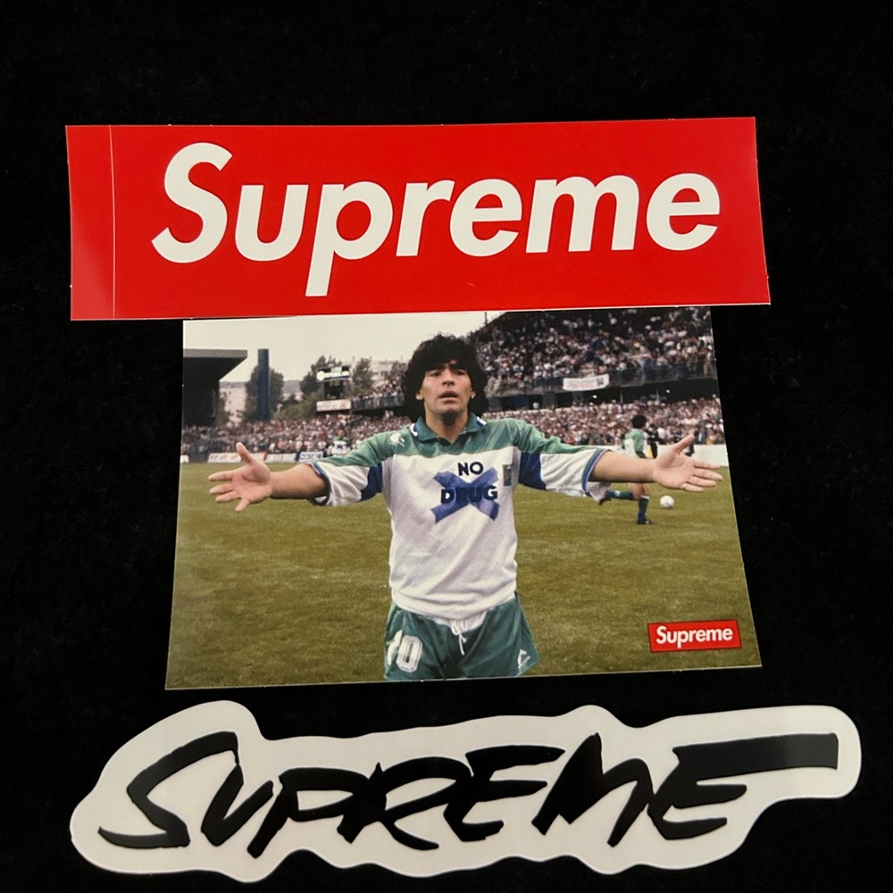 Supreme Diego Maradona Sticker ⚽️ 🔥